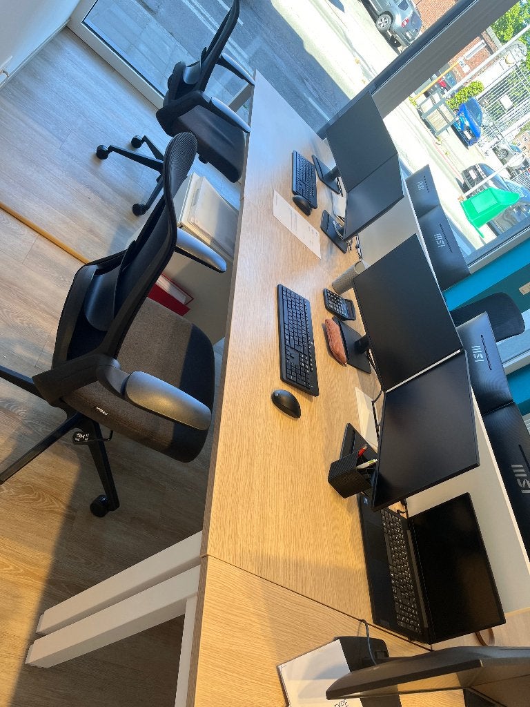 Mobilier bureau, Enlèvement