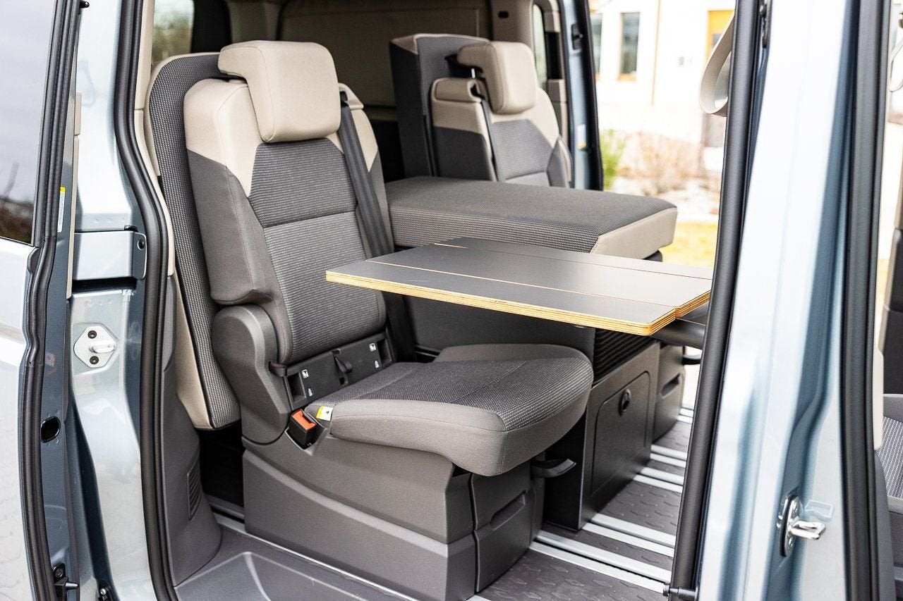 VW T7 Multivan California Beach Draaitafel in zit gedeelte, Caravans en Kamperen, Ophalen, -, -, Nieuw