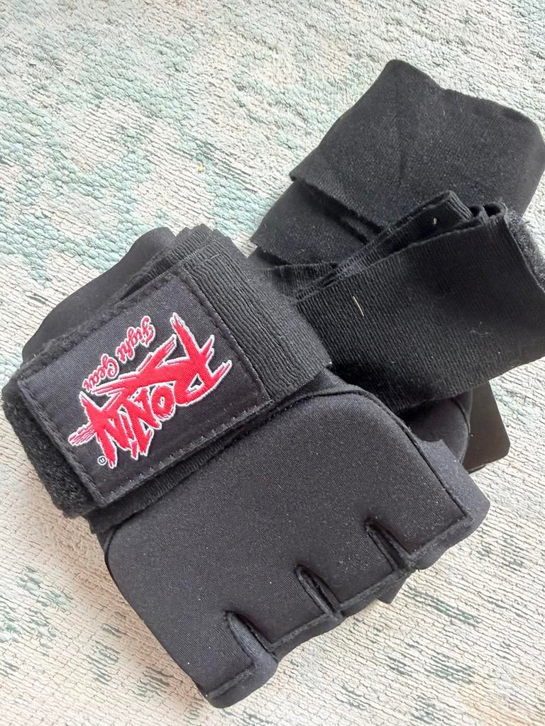 Ronin Free Style boks en MMA handschoenen, Ophalen of Verzenden, Zo goed als nieuw