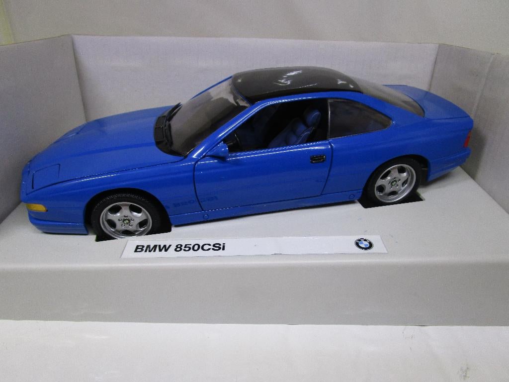 revell bmw 850csi 1:18, Hobby & Loisirs créatifs, Voitures miniatures | 1:18, Enlèvement ou Envoi, Utilisé, Voiture, Revell
