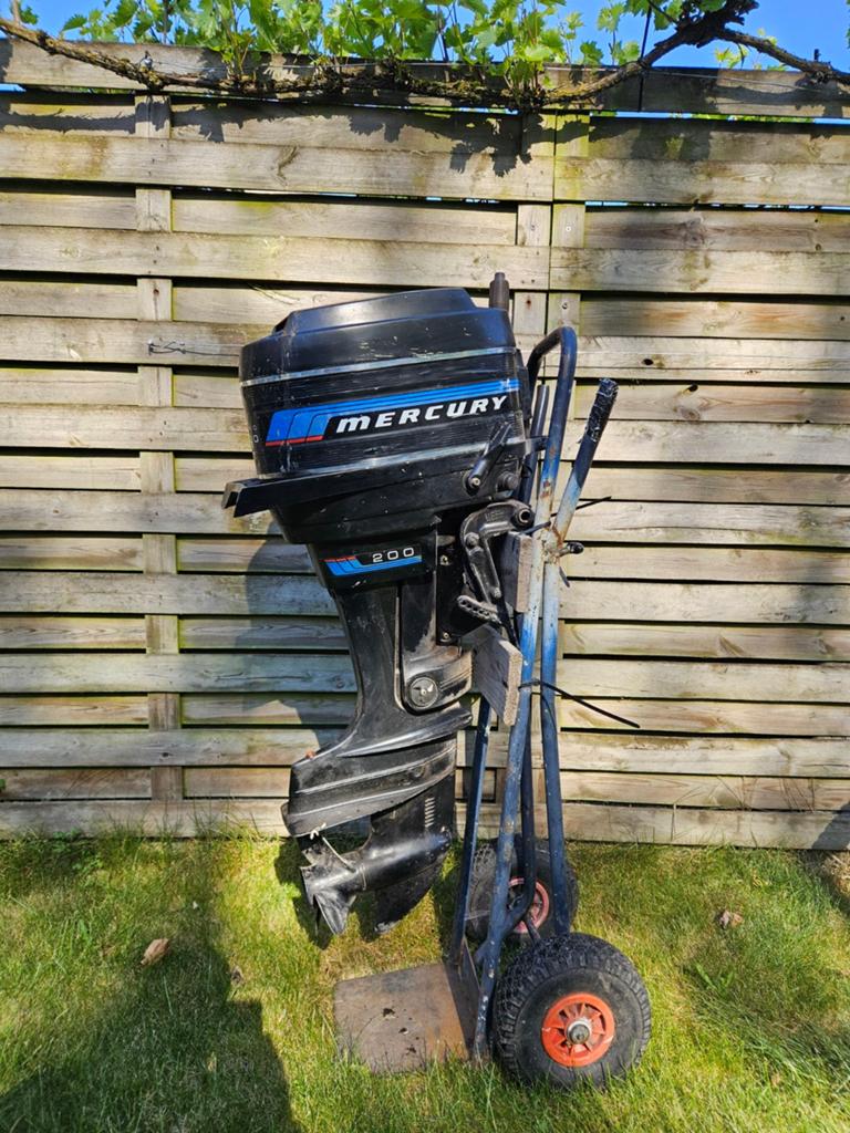 Mercury 20hp 2T motor, Ophalen