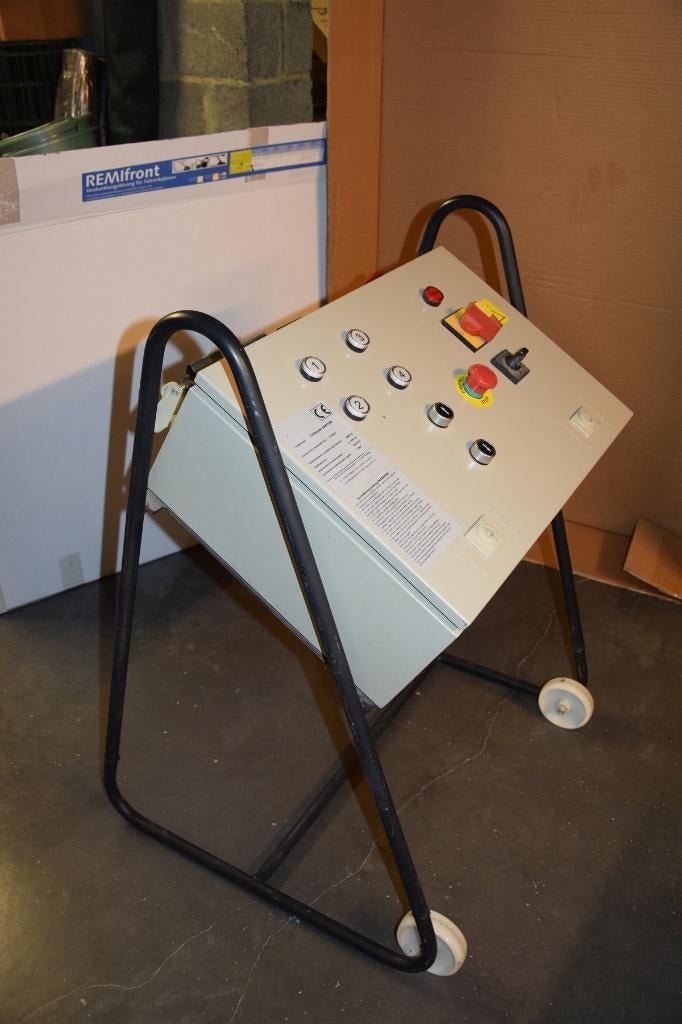 Nouveau panneau de commande pour colonnes de levage mobiles, Enlèvement, Neuf