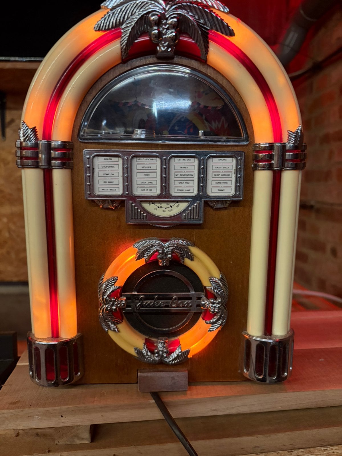 Decoratieve jukebox, Collections, Enlèvement, Utilisé