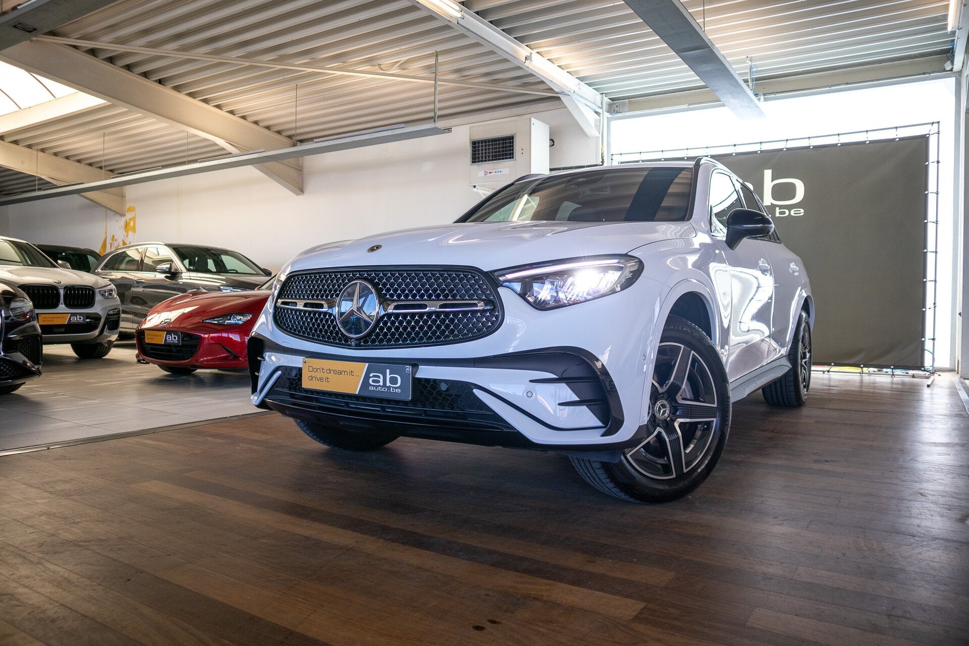 Mercedes-Benz GLC 300 E 4MATIC E 4MATIC, Auto's, Mercedes-Benz, Euro 6, 0 kg, Wit, 5 zetels