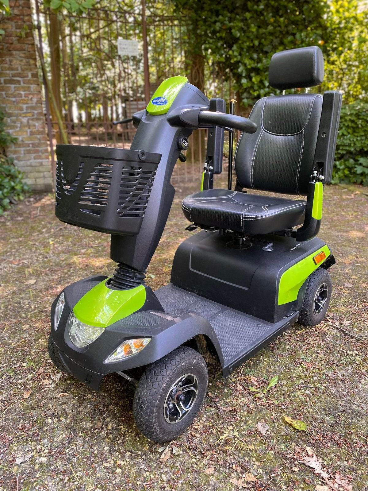 Heel mooie scootmobiel, Enlèvement, Comme neuf, Invacare