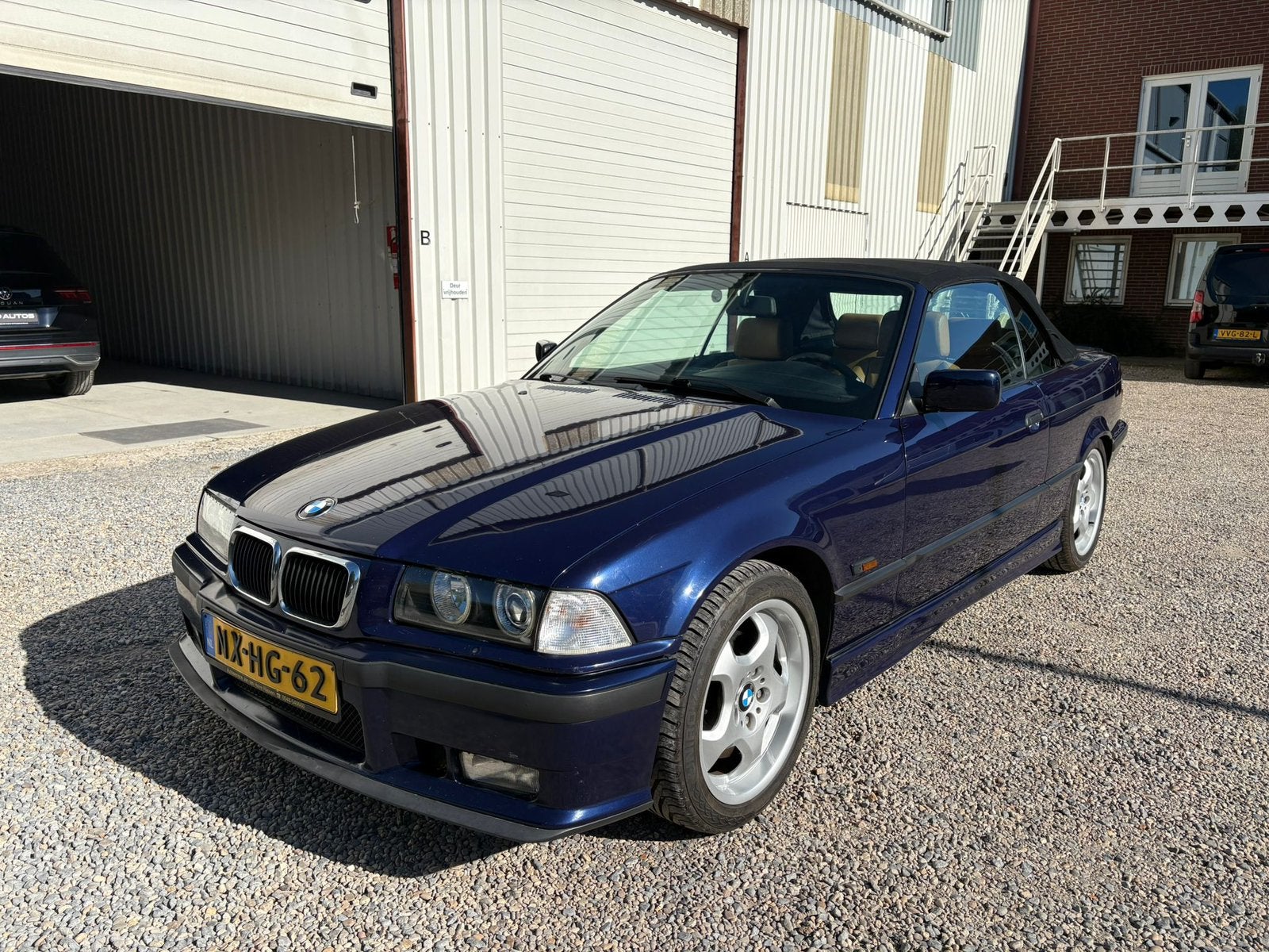 BMW 3-serie Cabrio 320i Executive 189.080 km N.A.P .150PK, Auto's, Automaat, Cabriolet, Blauw, Leder