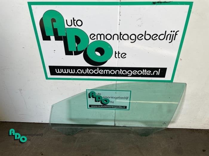 Vitre portière 2portes gauche d'un Volkswagen Polo (Polo 09, Volkswagen, -, 3 mois de garantie, Utilisé