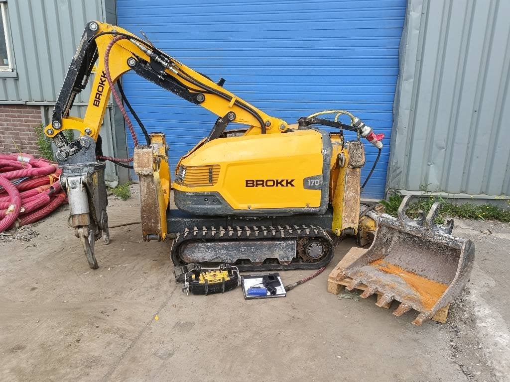 Brokk 170 demolition robot remote radio husqvarna, Excavatrice