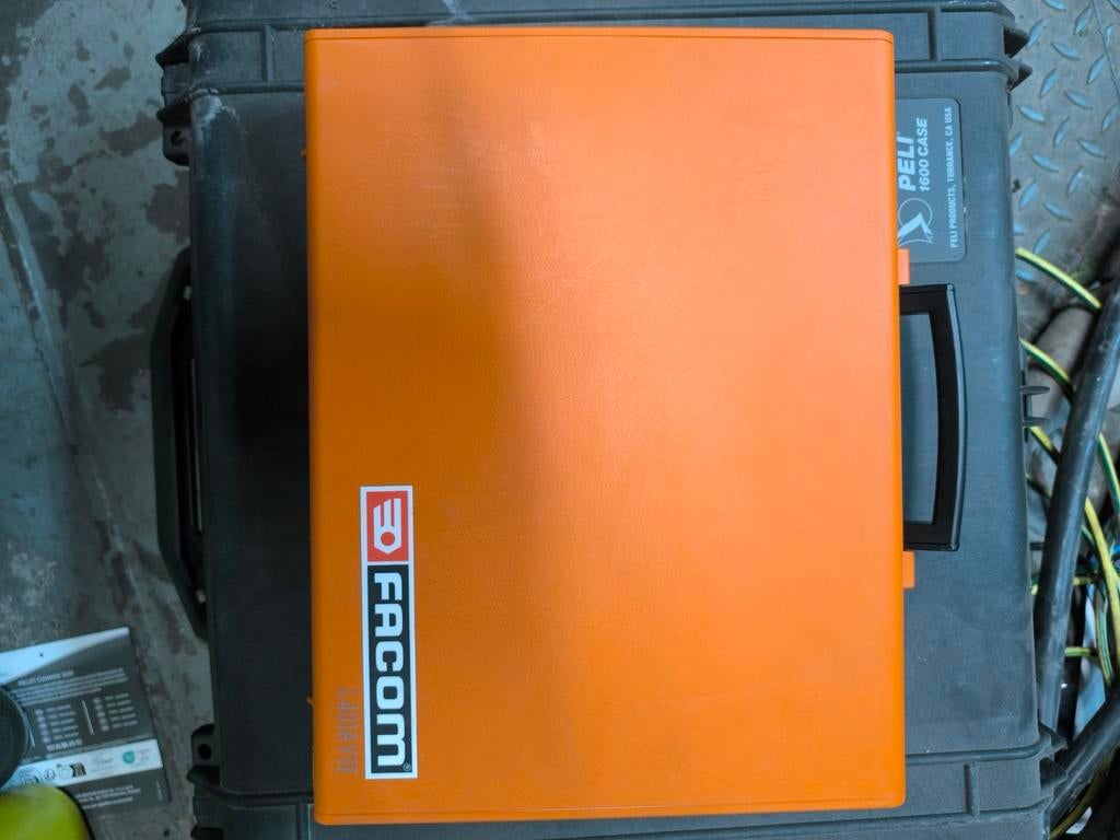 Facom elektricienbox, Doe-het-zelf en Bouw, Ophalen, Nieuw, Overige typen