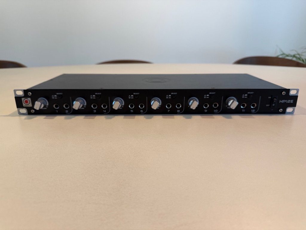 SM Pro HP12e hoofdtelefoonversterker, Audio, Tv en Foto, Professionele apparaten, Ophalen of Verzenden, Zo goed als nieuw, Audio