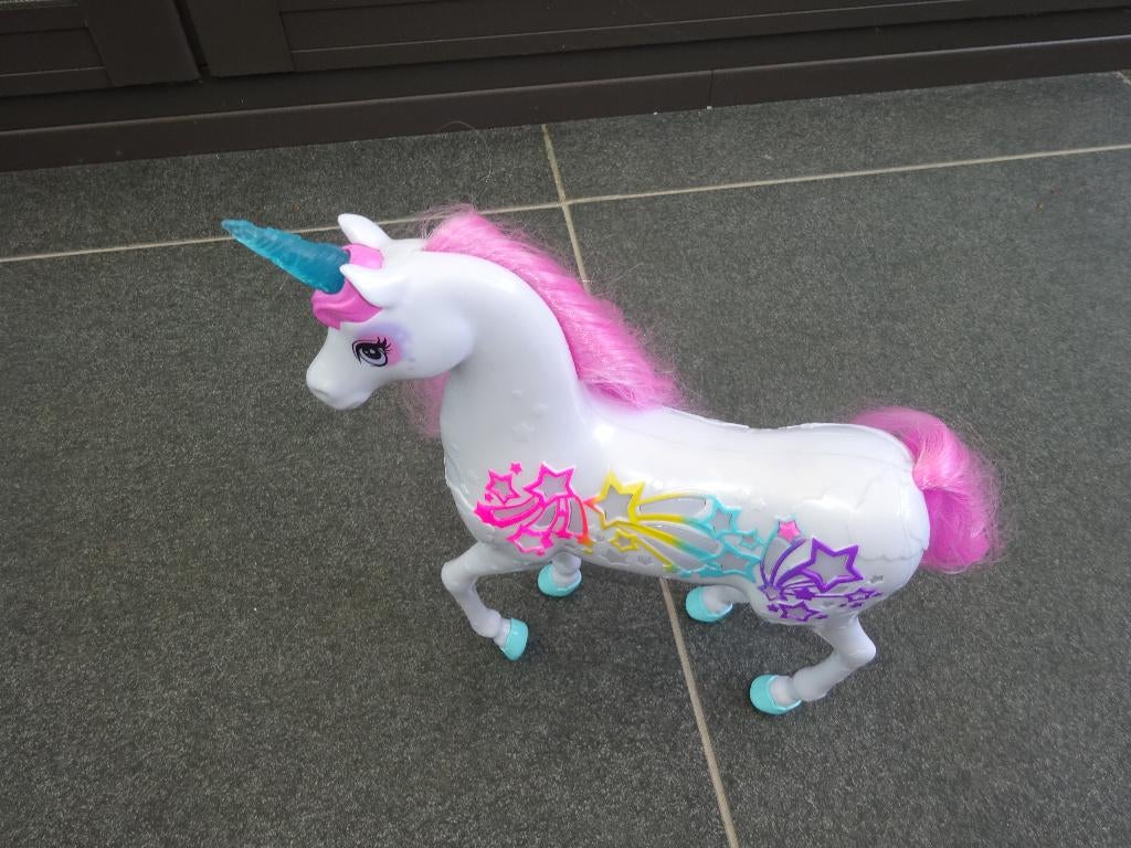 Barbie paard dreamtopia, Kinderen en Baby's, Ophalen of Verzenden, Zo goed als nieuw, Jongen of Meisje