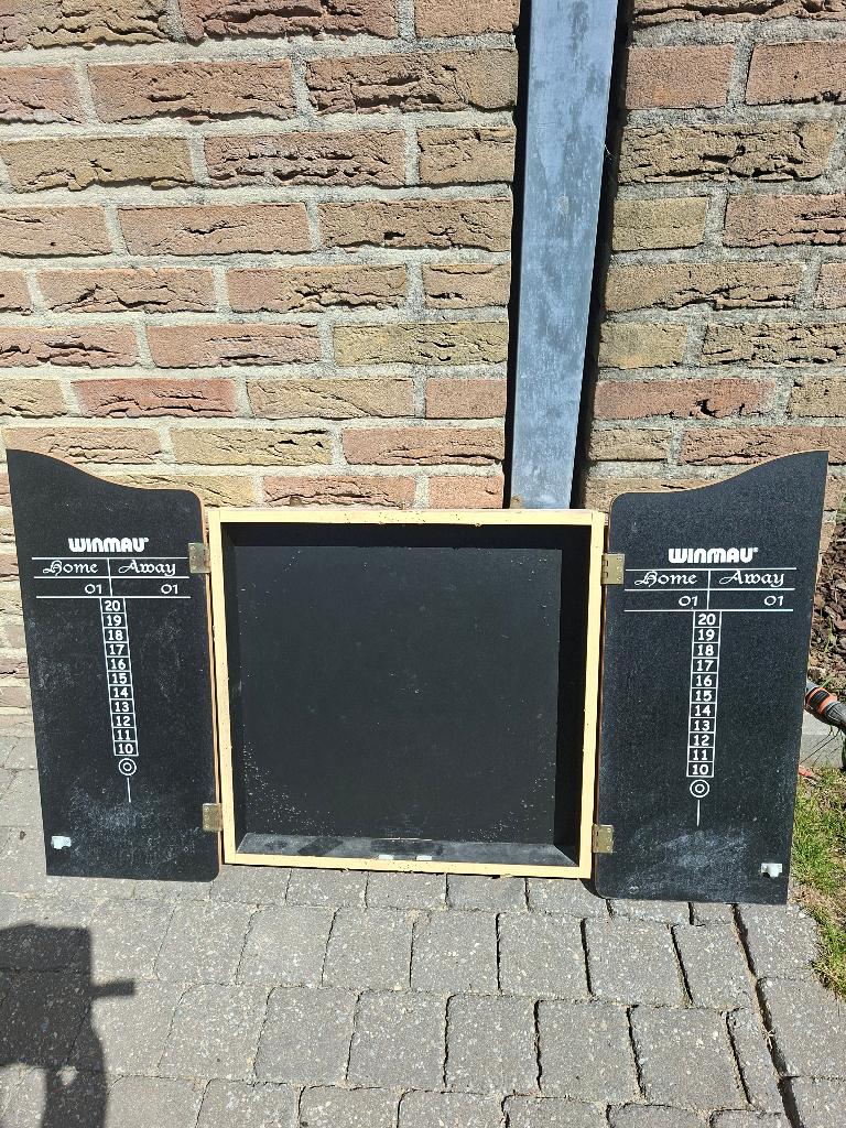 darts kast, Ophalen of Verzenden, Gebruikt