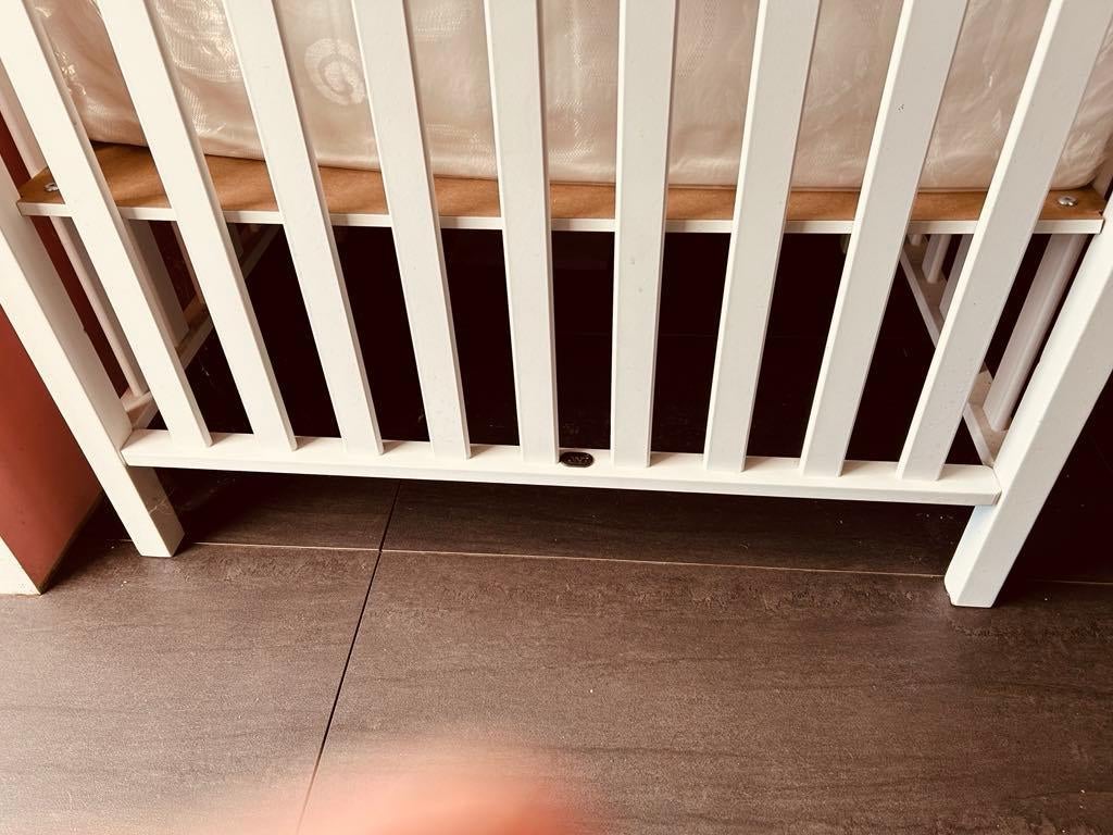 Babypark, enkel opgebouwd, nooit gebruikt, Ophalen, Zo goed als nieuw, Rechthoekig, In hoogte verstelbaar
