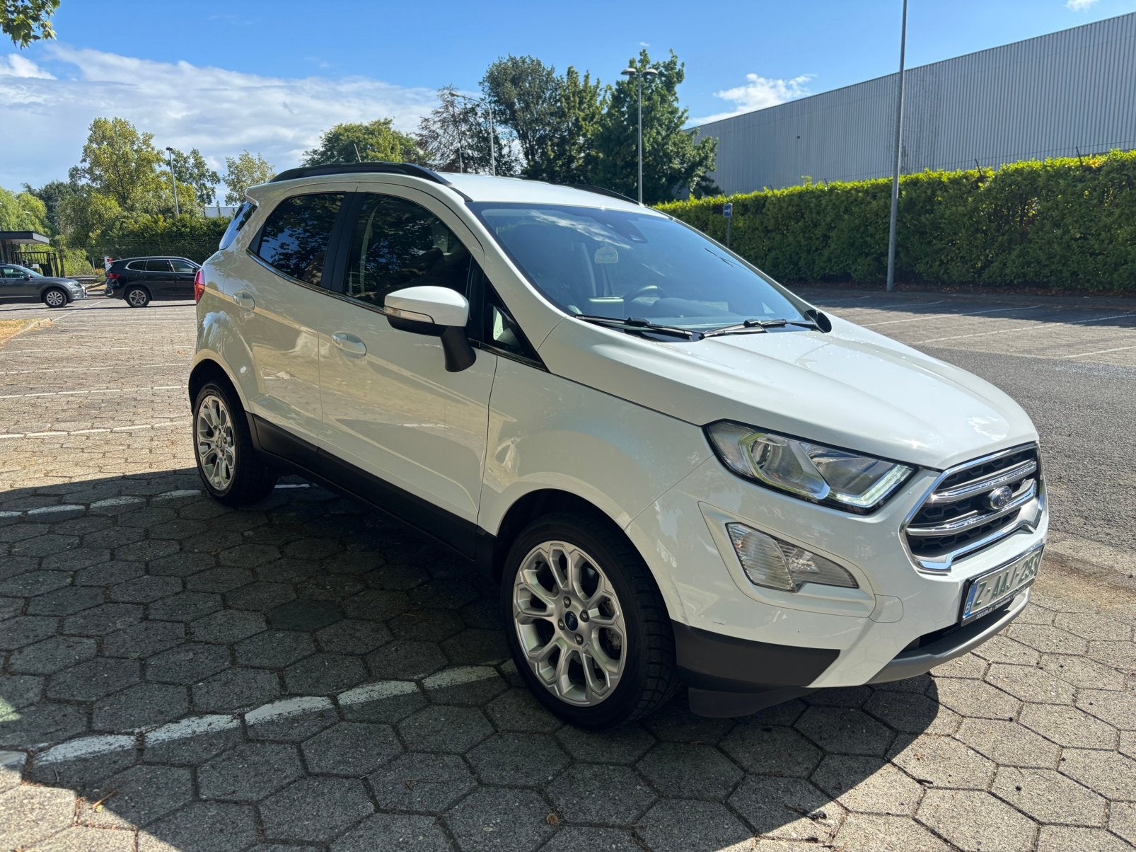 Prachtige Ford ECO SPORT benzine 2022 met mooie opties ., Auto's, Voorwielaandrijving, Dealer onderhouden, Stof, Ecosport