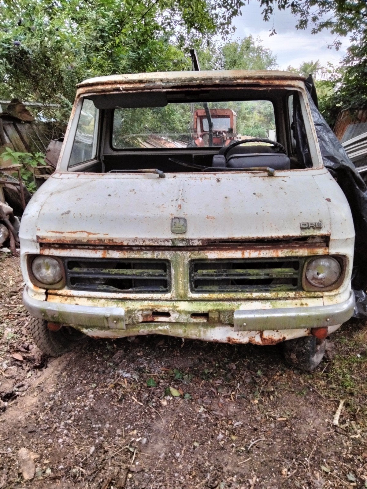 Bedford cf 350, Ophalen