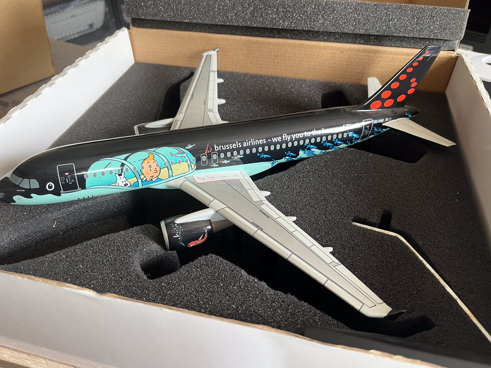 Figurine Tintin - Airbus A320, Enlèvement, Comme neuf