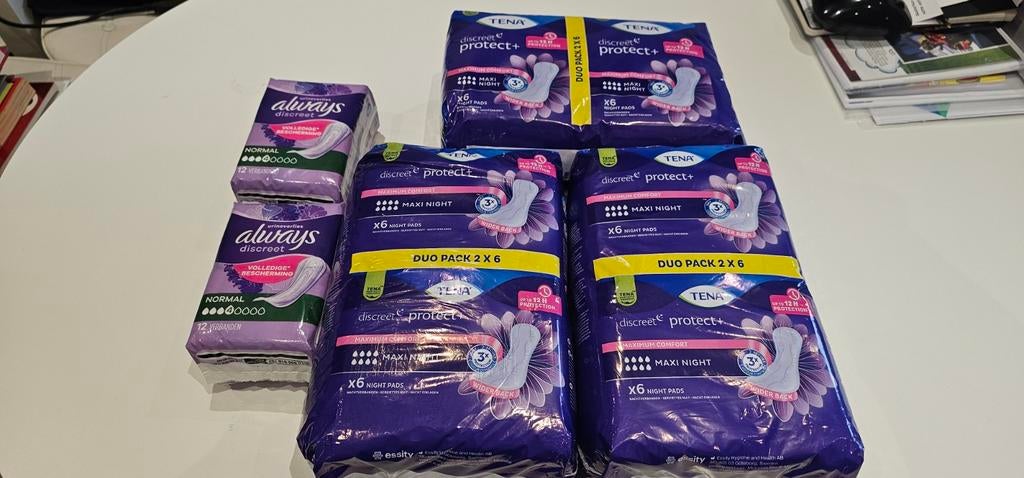 Tena et Always, Enlèvement