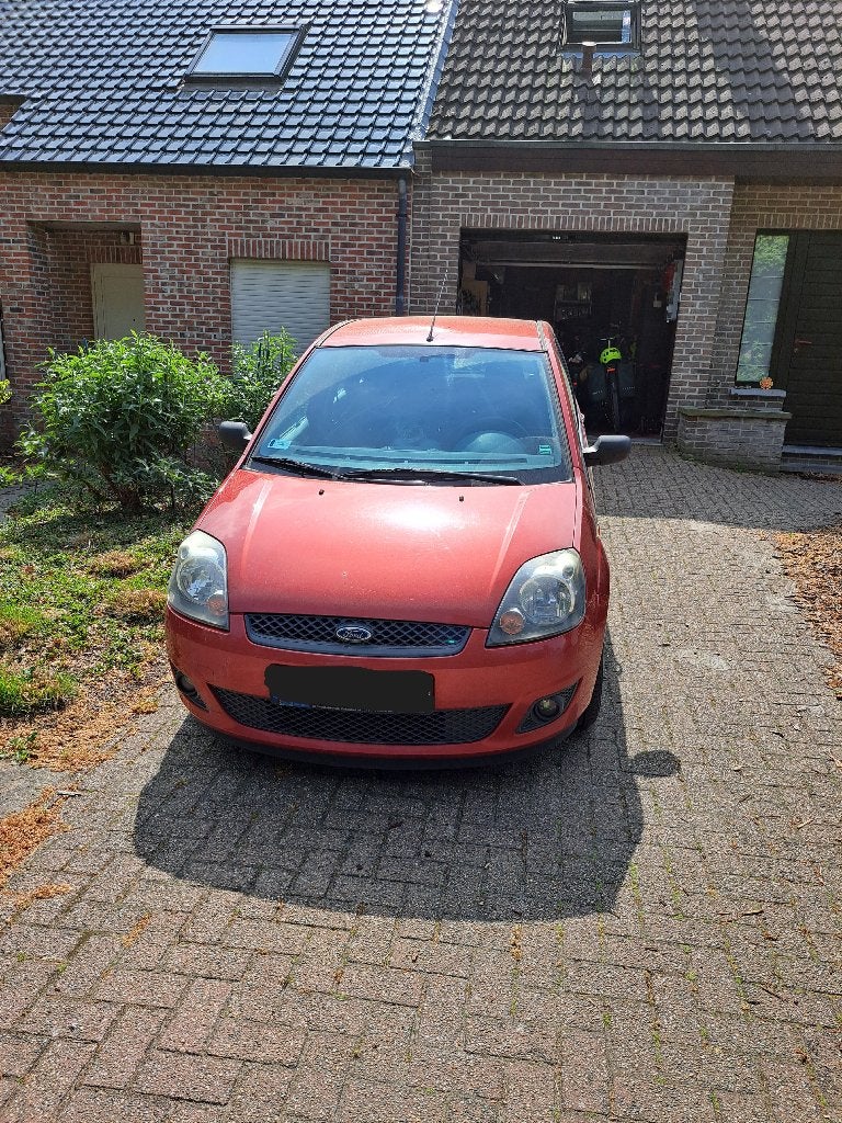 Ford Fiesta 2009 Benzine ideaal om te leren rijden/1e auto, Autos, Ford, 1027 kg, Achat, Boîte manuelle, Autre carrosserie