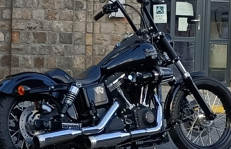 HARLEY DAVIDSON Dyna street bob, Motos, Motos | Harley-Davidson, Particulier, Autre, plus de 35 kW, 2 cylindres, Permis Moto A