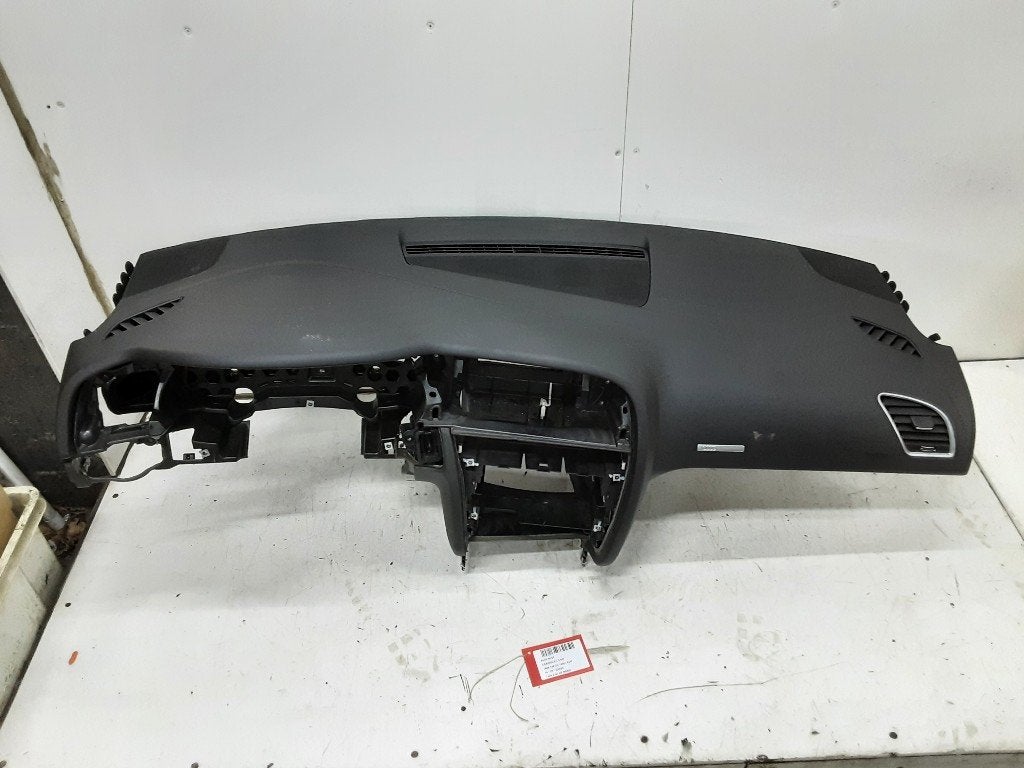 DASHBOARD Audi A5 Cabrio (8F7) (01-2009/12-2017), Gebruikt, Mevr. I. Hauben, Audi, Rue de l'Espoir 34 34
4030  GRIVEGNÉE, BE