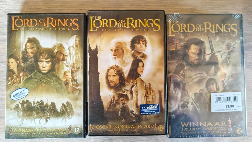 Lord of the Rings - VHS - 1 sealed, Collections, Enlèvement ou Envoi