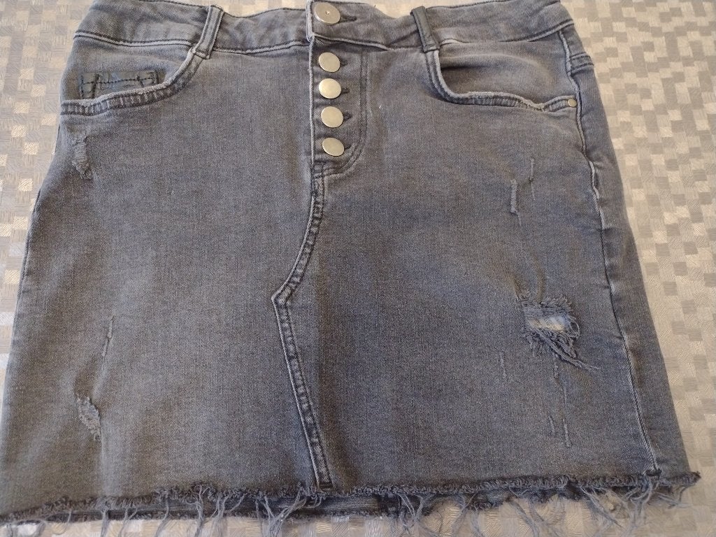 Jupe en jean noire ZARA taille M, Vêtements | Femmes, Jupes, Taille 38/40 (M), Enlèvement, Porté, Noir