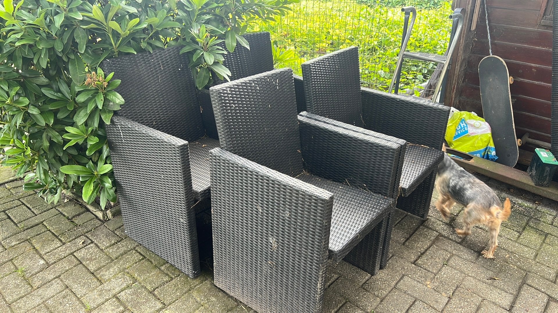 4 x tuinstoel van zware kwaliteit!, Ophalen, 4 zitplaatsen, Kunststof, Gebruikt