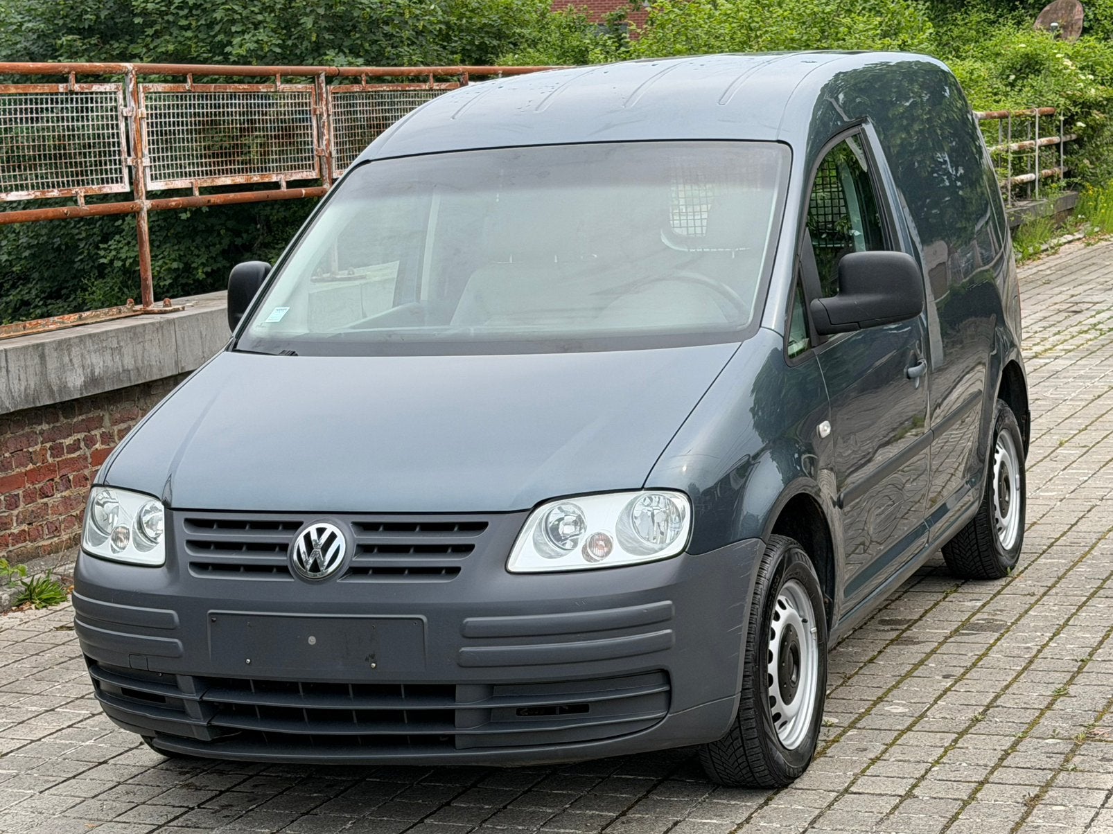 Volkswagen Caddy / Utilitaire, Autos, Cuir, Argent ou Gris, Achat, 5 portes