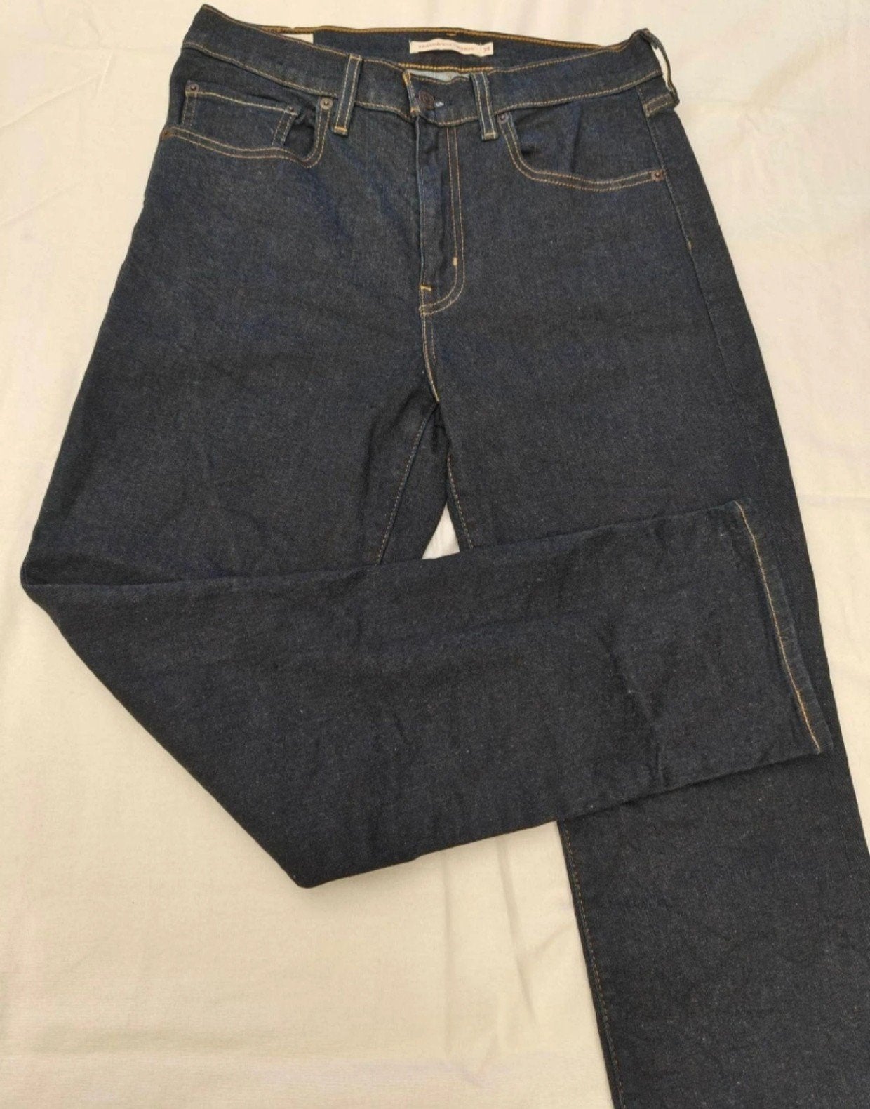 Jean femme Levi's 724 High Rise Straight (M), Enlèvement ou Envoi, Levi Strauss & Co., Comme neuf, W30 - W32 (confection 38/40)