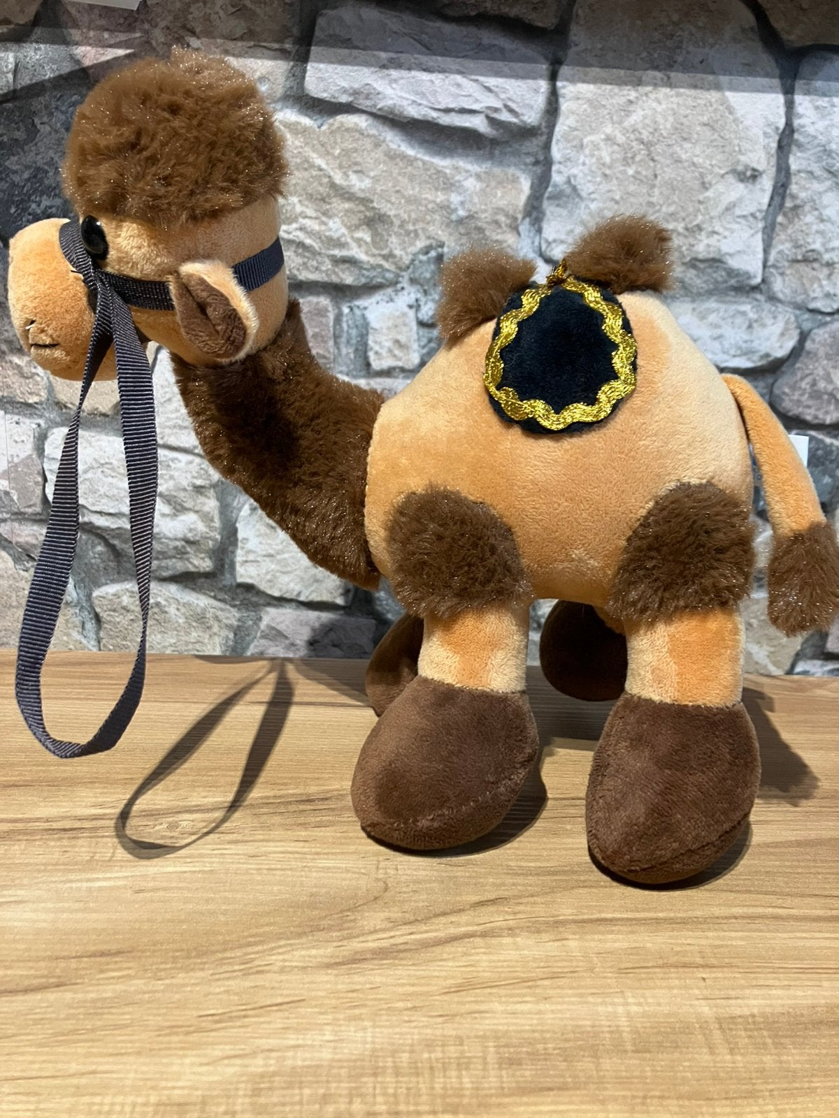 Peluche en forme de chameau, Enlèvement, Comme neuf
