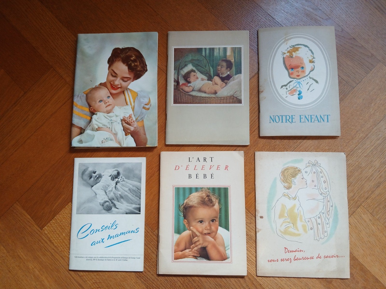 anciennes brochures VINTAGE Nestlé Nutricia Guigoz, Verzamelen, Ophalen of Verzenden, Gebruikt, Overige typen