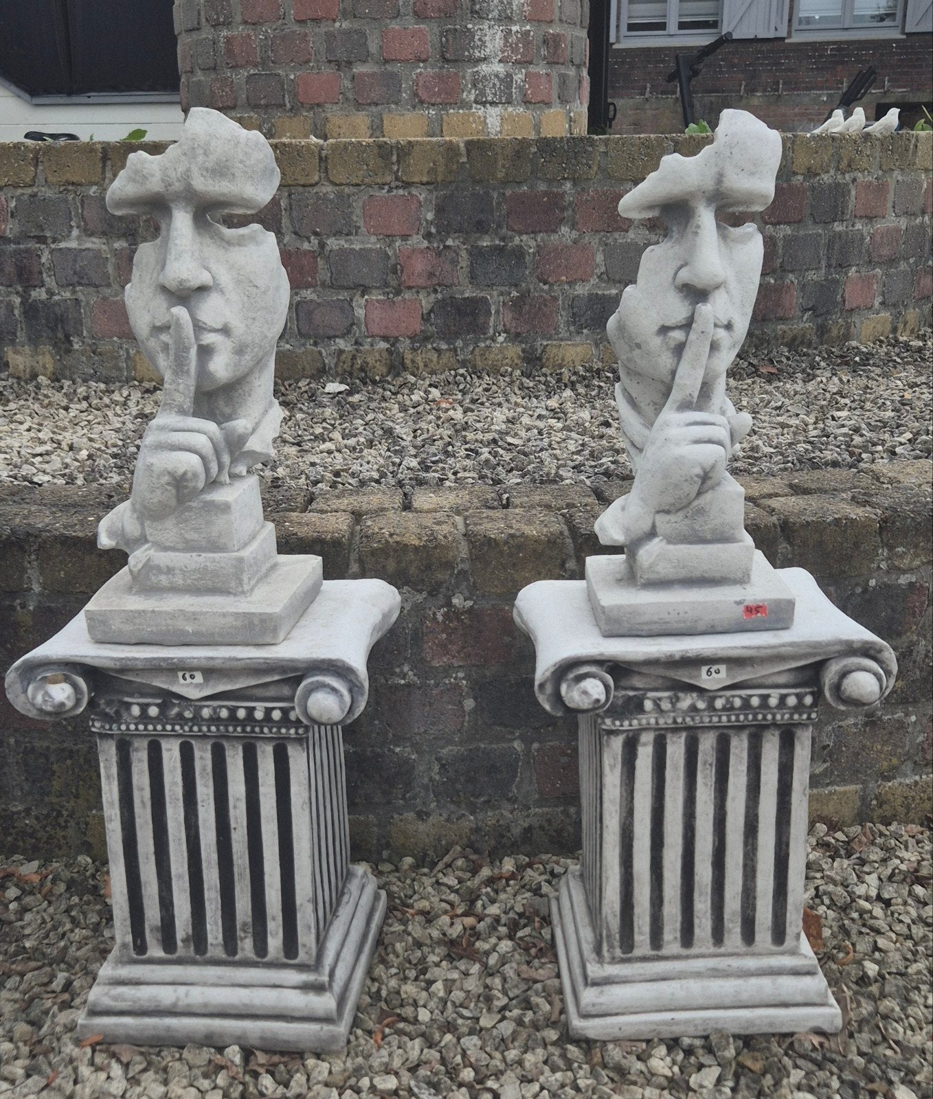 Stilzwijgen met of zonder zuil, Tuin en Terras, Tuinbeelden, Ophalen, Nieuw, Beton, Mensenbeeld