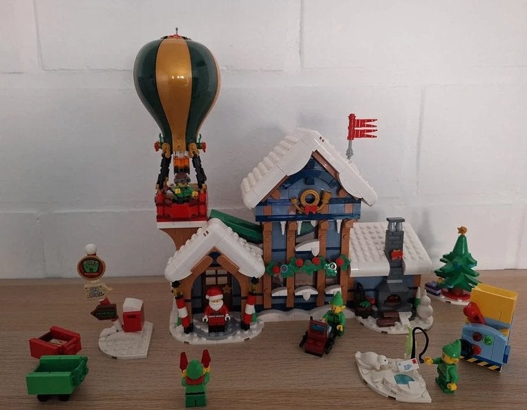 LEGO 10339 - Santa's post office, Gebruikt, Lego, Ophalen of Verzenden, Compleet