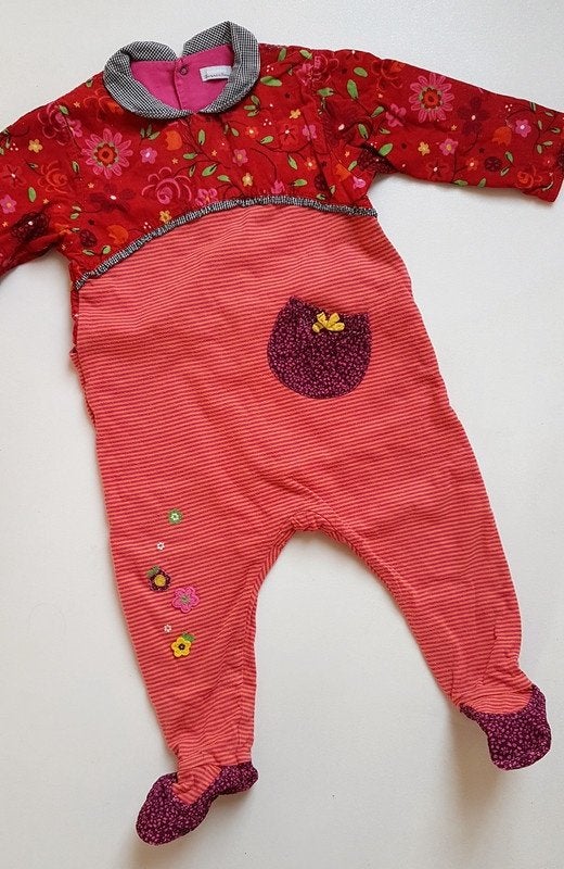 CATIMINI - Pyjama fleurs, lignes, carreaux - T.18 mois/81cm, Enfants & Bébés, Catimini, Enlèvement ou Envoi, Vêtements de nuit ou Sous-vêtements