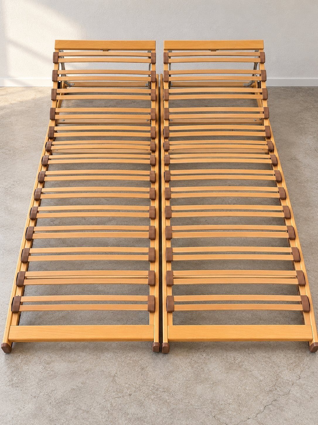️ À VENDRE – 2 SOMMIERS À LATTES EN BOIS DE 1,40 M –, Maison & Meubles, Enlèvement, Comme neuf, Matelas