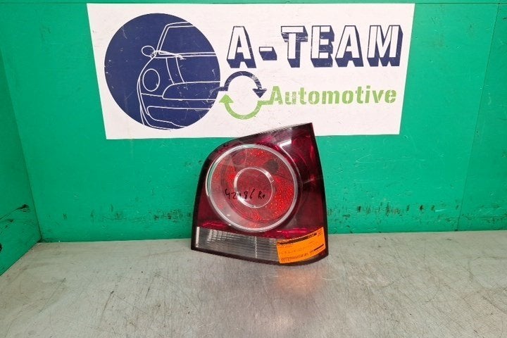 FEU ARRIÈRE DROIT Polo IV (9N1 / 2/3) (|965348|), Volkswagen, Utilisé, Rixbecker Straße 75
59552  Lippstadt, DE, Info@forvia.com