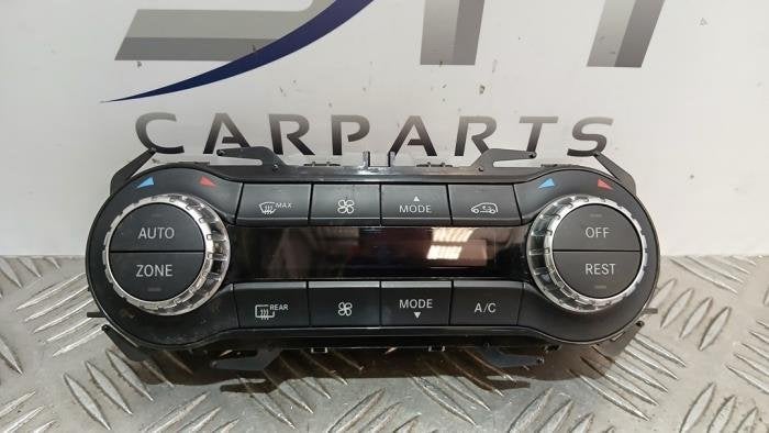 Panneau de commandes chauffage d'un Mercedes CLA, 3 mois de garantie, Utilisé, -, -