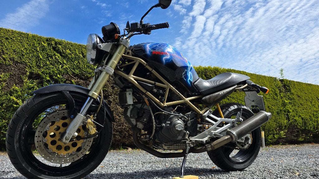 DUCATI MONSTER 900 M, Motos, Plus de 35 kW, Échappement sport, 2 cylindres, Manuelle