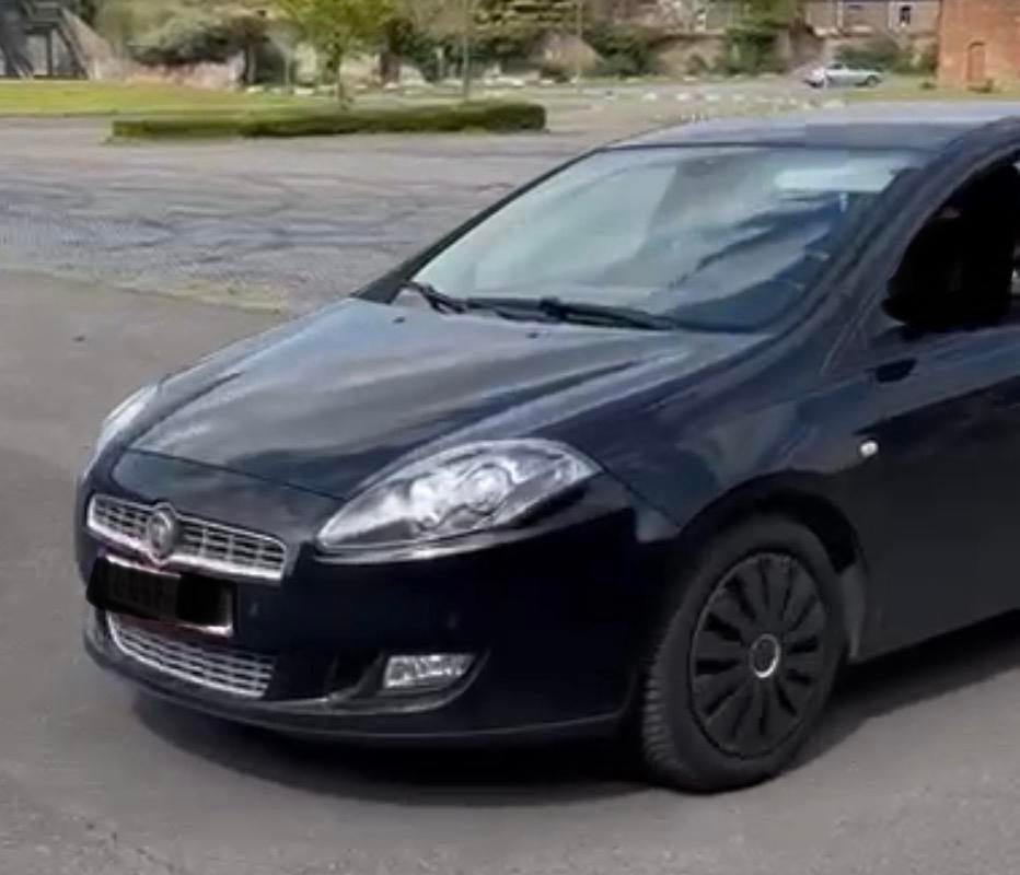 fiat bravo 1.4 essence, Auto's, Fiat, Euro 5, Stof, Zwart, 5 deurs