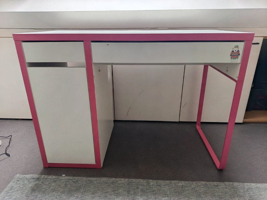 Bureau pour enfant IKEA MICKE – Blanc & Rose (105 x 50 cm), Enlèvement, Utilisé, IKEA, Bureau enfant