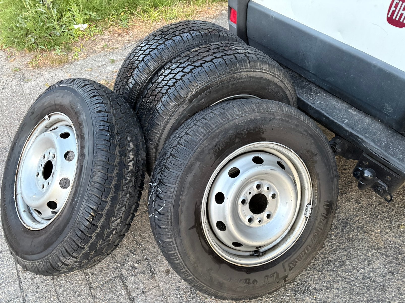 8 nwe bandn 215 /70R15 opvelg 5x118  voor kamper of camionet, Ophalen, Band(en)