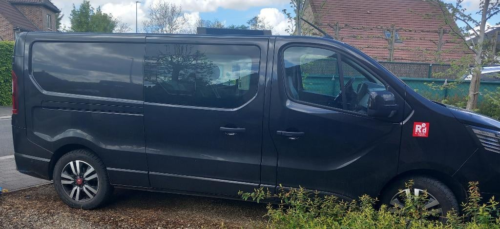 Renault Traffic zwart, Auto's, Automaat, 4 deurs, Stof, Zwart