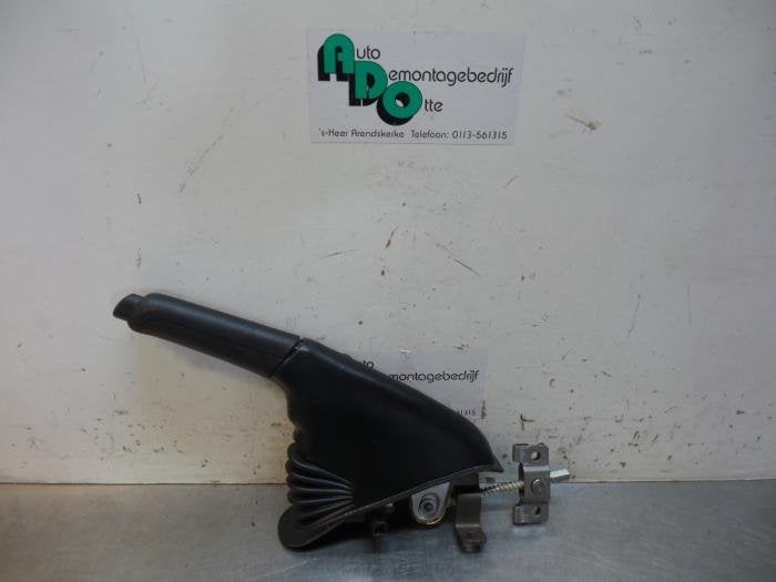 Levier frein à main d'un Fiat Punto Evo, -, Utilisé, Fiat, -