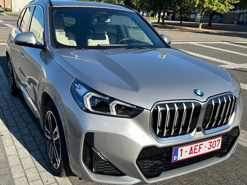 Auto SUV, Autos, Argent ou Gris, Entretenue par le concessionnaire, 5 portes, Automatique