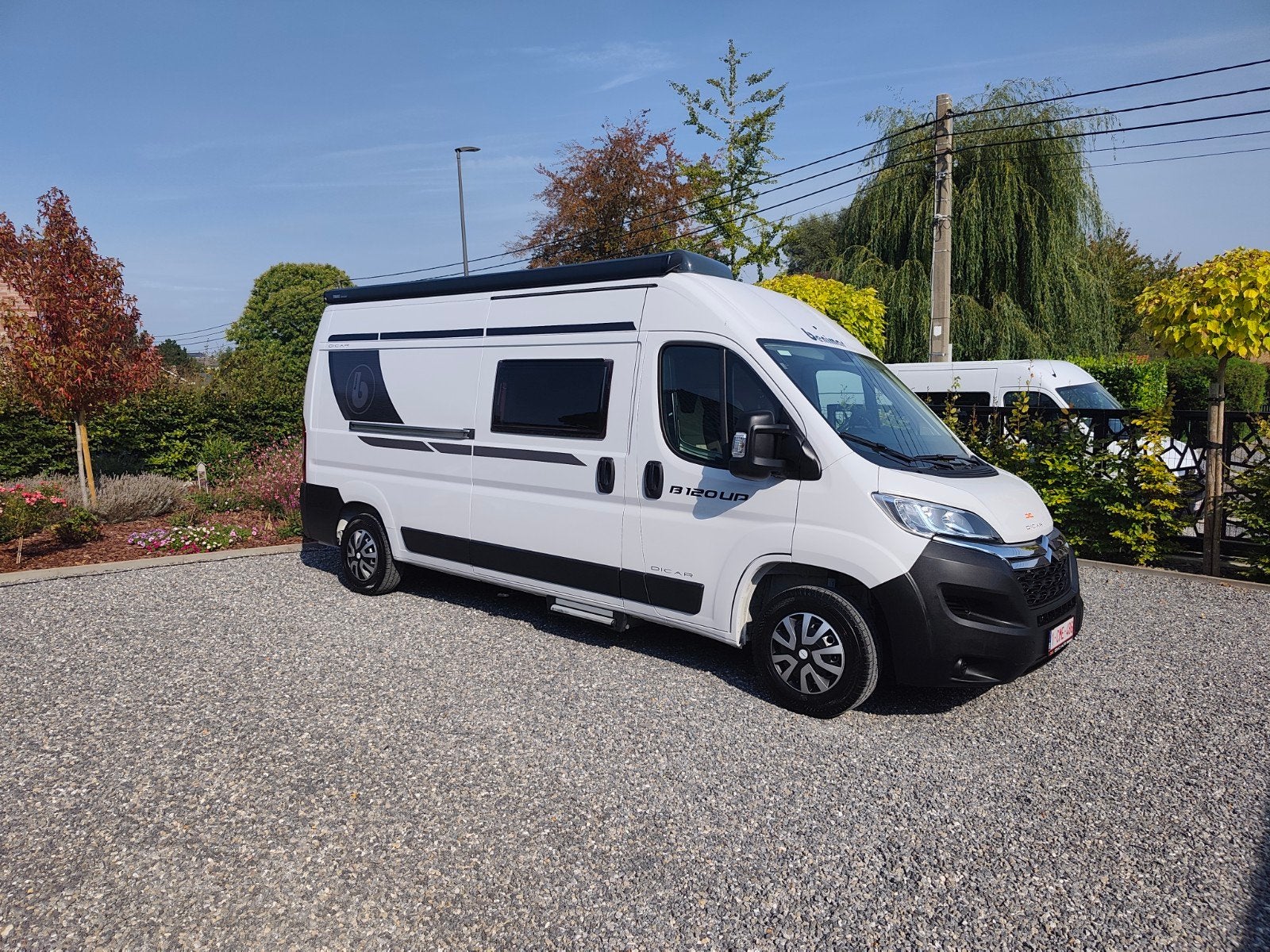 camping car benimar 27000km 12/2022, Caravanes & Camping, Éclairage extérieur, Jusqu'à 4, Boîte manuelle, Diesel