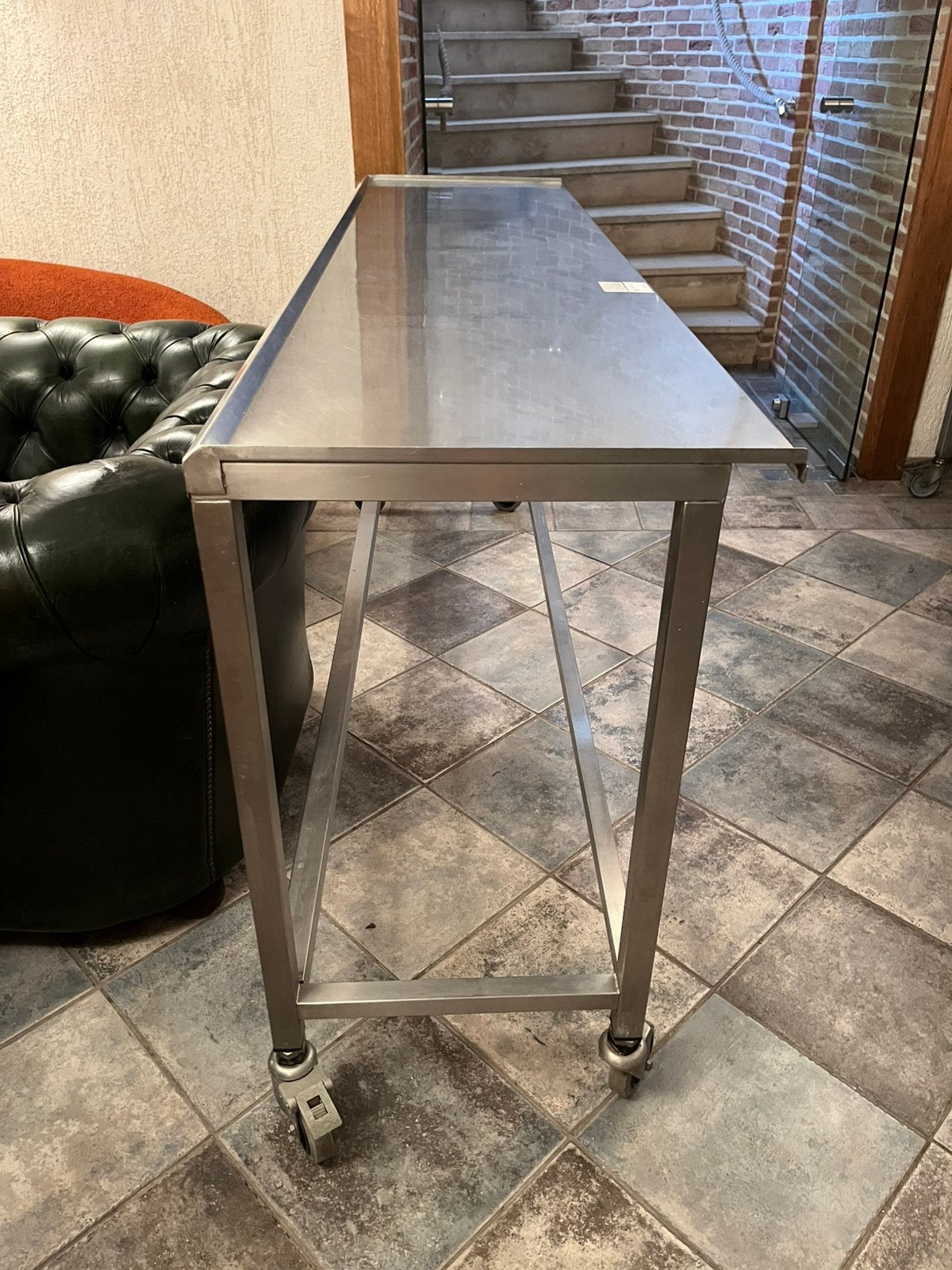 Matériaux d'accueil, toutes sortes rvs, Mobilier en inox, Enlèvement, Nicole & Co, Nicole-co@outlook.com