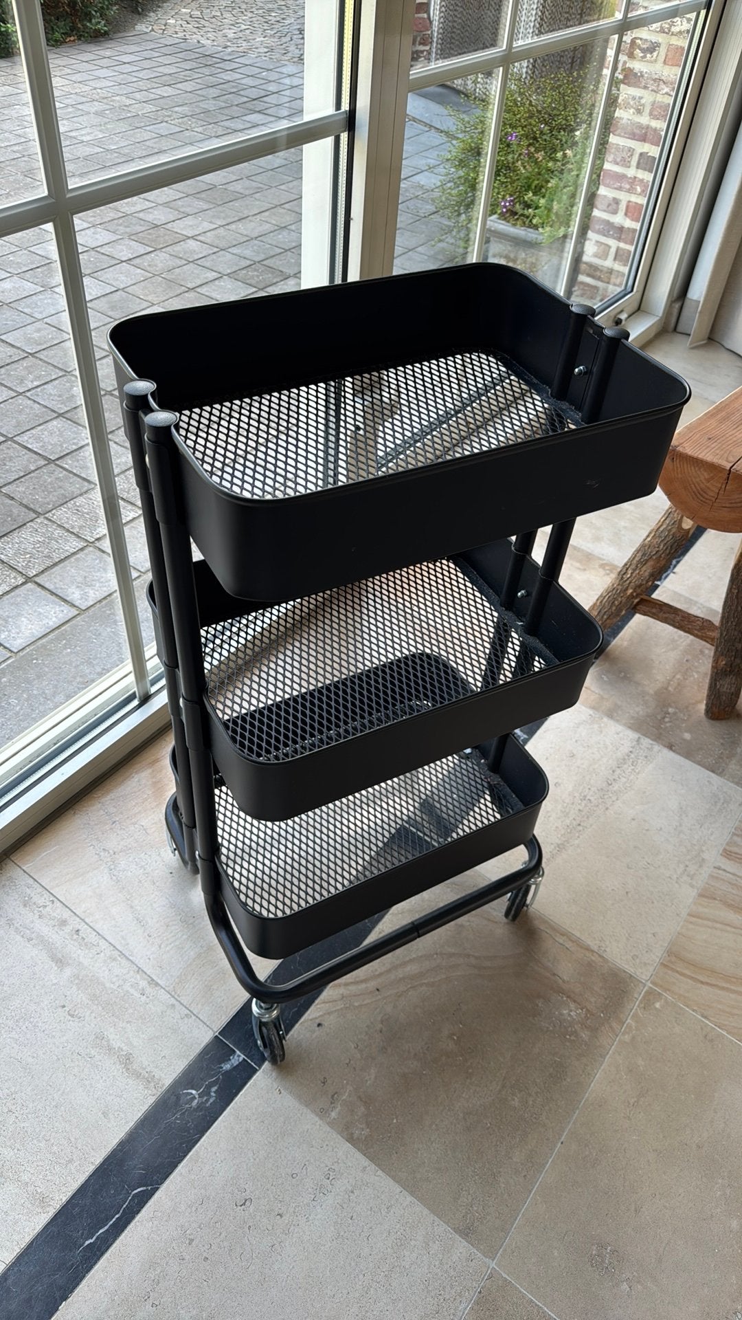 Zwarte rolkar IKEA, Doe-het-zelf en Bouw, Ladders en Trappen, Ophalen, Gebruikt, Minder dan 2 meter