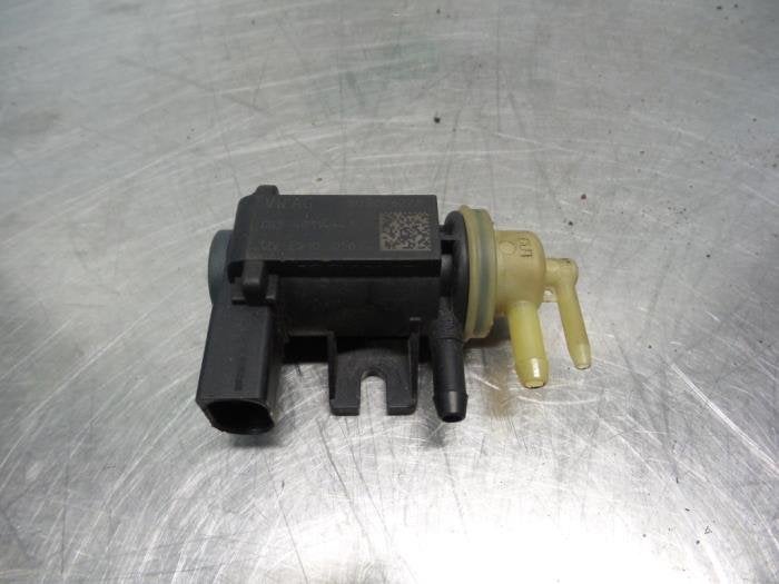 Soupape vide d'un Volkswagen Caddy (Caddy 04-), -, 3 mois de garantie, Utilisé, -