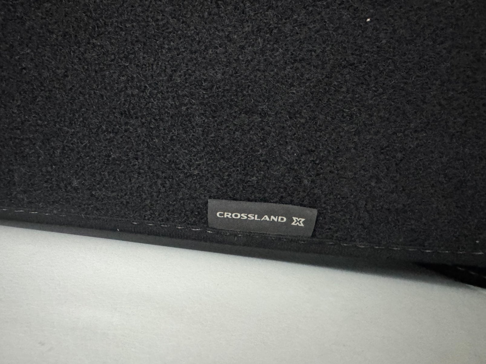 Tapis de voiture pour opel crossland neuve jamais utilisé, Enlèvement, Comme neuf