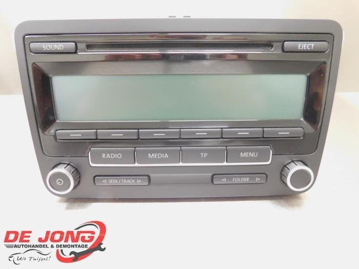 Radio CD Speler van een Volkswagen Tiguan, Auto-onderdelen, Gebruikt, -, Volkswagen, -